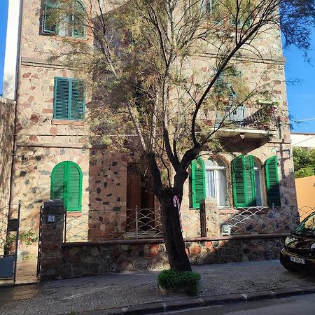 Villa Catalana Al Centro Di Алгеро Екстериор снимка
