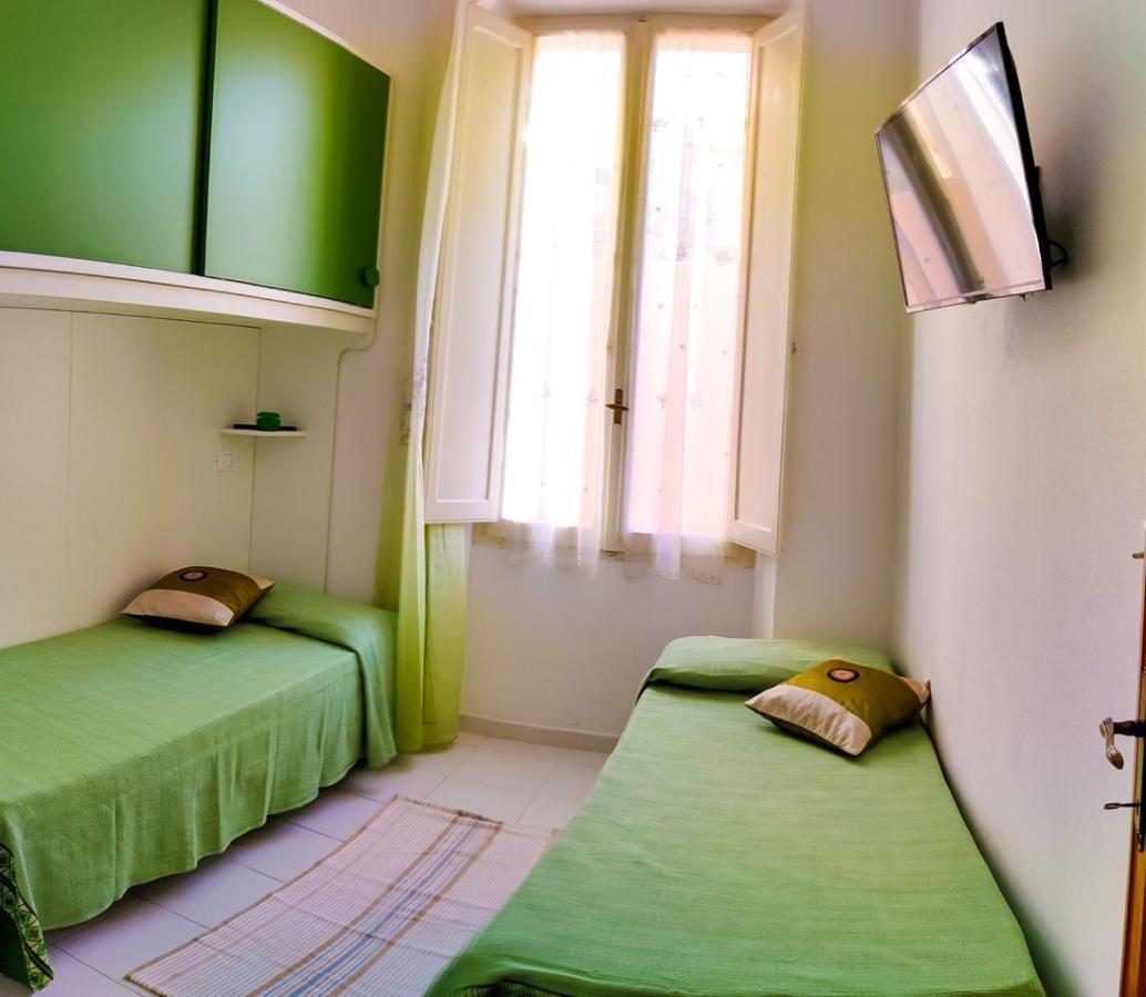 Villa Catalana Al Centro Di Алгеро Екстериор снимка